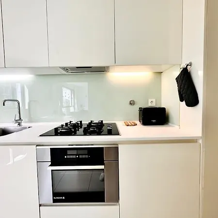 Marina Expo Apartment Lisbon